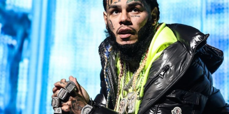 Arrestan al rapero Tekashi 6ix9ine en la República Dominicana por agresión