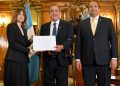 Presidente Giammattei recibe a la nueva embajadora de Ucrania