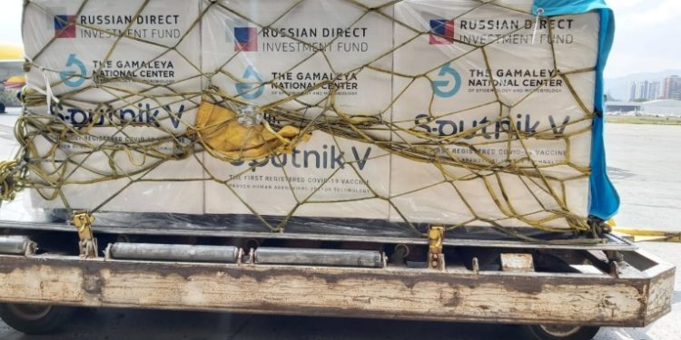 Arriba en el paí­s el primer lote de las vacunas rusas Sputnik V