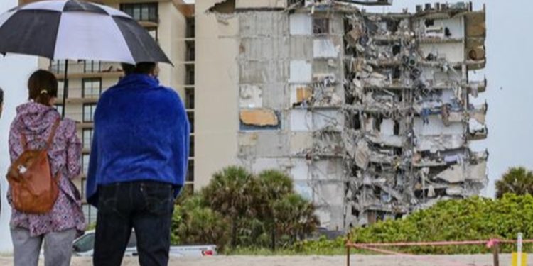 Ascienden a nueve los muertos en colapso de edificio en Miami