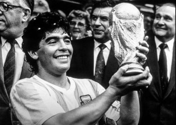 Aseguran que asesinaron a Maradona