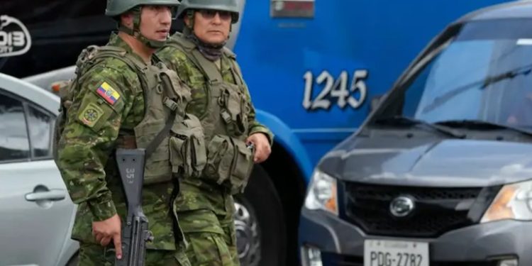 Asesinan a segundo alcalde en tres días en Ecuador