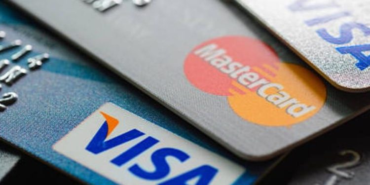 Asociación de emisores de medios de pago informa que 400 mil tarjetas de crédito están en mora