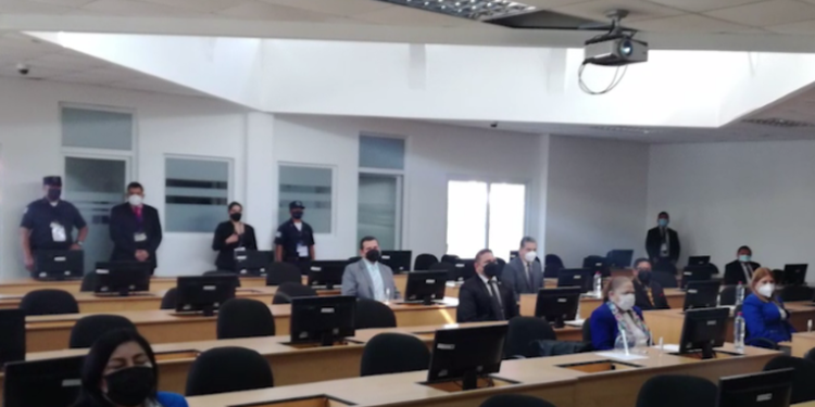 Aspirantes a Fiscal General realizan pruebas psicométricas