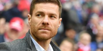 Asume Xabi Alonso como nuevo entrenador del Bayer Leverkusen
