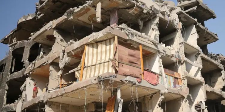 Ataques israelíes en el centro de Gaza: al menos 62 muertos