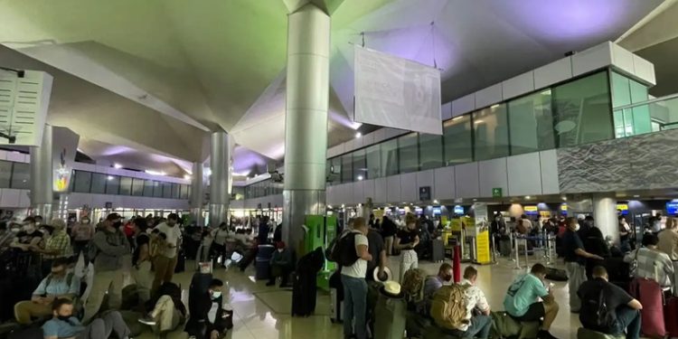 Auditoría de seguridad en Aeropuerto la Aurora a petición del gobierno guatemalteco