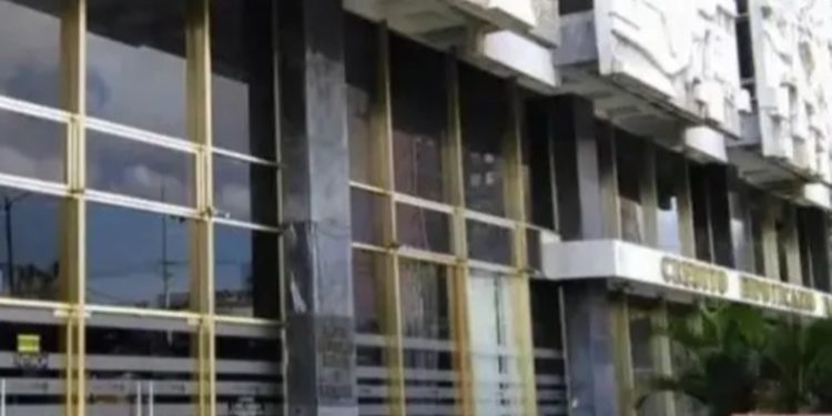 Auditoría interna del CHN revela posible fraude en aprobación de extrafinanciamientos por Q20 millones