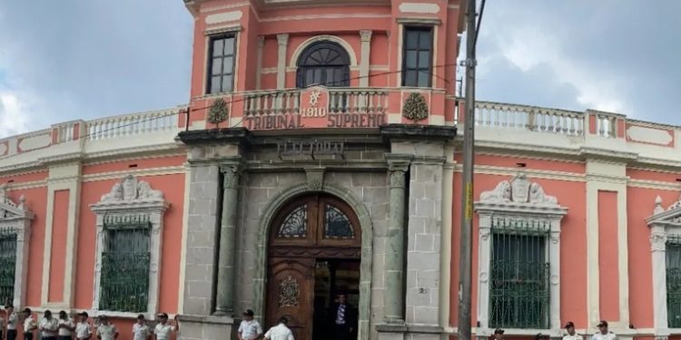 Auditorías especiales en dependencias del TSE