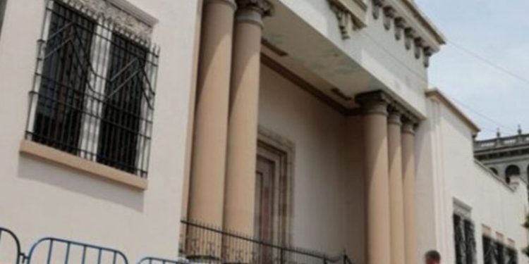 Aumenta la vigilancia en proximidades del Congreso y Palacio Presidencial