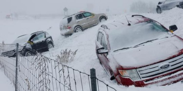 Aumentan a 48 los muertos por la fuerte tormenta invernal en EE.UU.