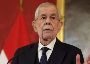 Austria: encargan a líder de la ultraderecha formar gobierno