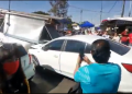 Automóvil embiste un concurrido puesto de tacos en la Ciudad de México y deja 9 heridos