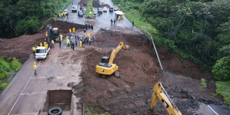 Autopista Palín-Escuintla: Tránsito fluido en el km 44 antes del fin de semana