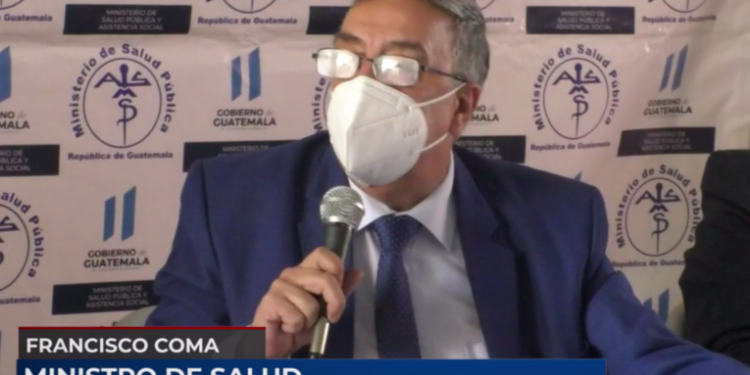 Autoridades analizan entrega de incentivos a la población para vacunarse contra el COVID-19