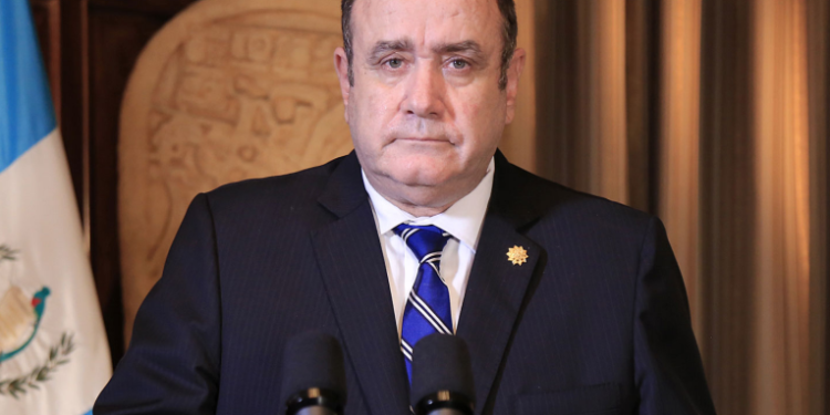 Autoridades analizan plan por nueva alerta