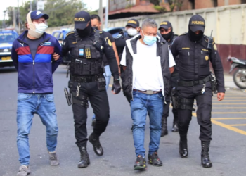 Autoridades condenan al exdirector y exalcaide de la cárcel Mariscal Zavala
