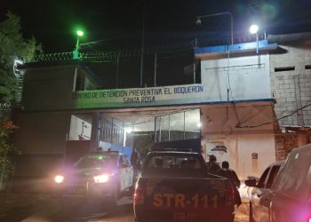 Autoridades confirman hallazgo de tres cuerpos sin vida en la cárcel El Boquerón en Santa Rosa