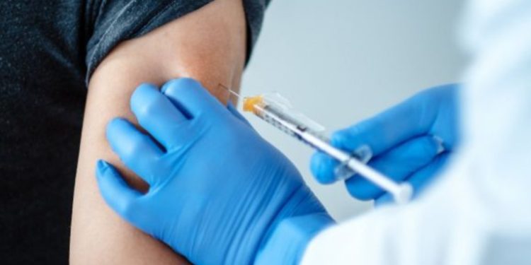 Autoridades continuan con llamados por la importancia de la vacunación