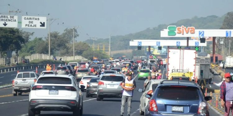 Autoridades de Comunicaciones iniciarán proceso legal por incumplimiento de contrato en autopista Palín-Escuintla