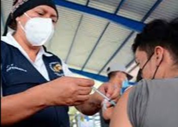 Autoridades de Salud mantienen precaución y habilitan centros de vacunación en centros comerciales