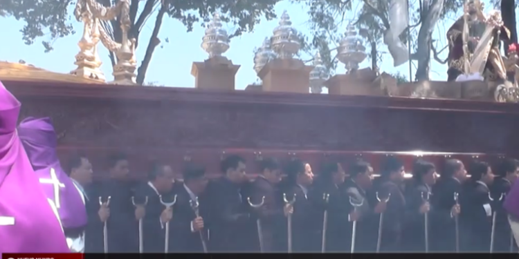 Autoridades de Salud y de la iglesia católica discuten protocolos para procesiones