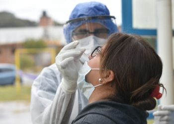 Autoridades estiman que descenso de la quinta ola del Covid-19 iniciará la próxima semana
