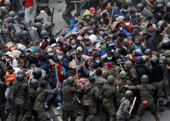 Autoridades guatemaltecas se preparan para detener caravanas de migrantes