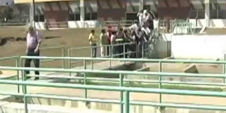 Autoridades intervienen en el acueducto Xayá, Pixcayá, tras toma por pobladores