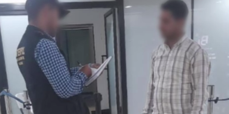 Autoridades niegan ingreso al paí­s a pakistaní­ señalado de mantener ví­nculos con organización terrorista