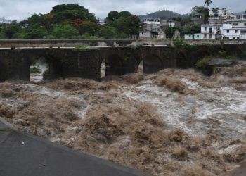 Autoridades preocupadas por los daños causados por las fuertes lluvias
