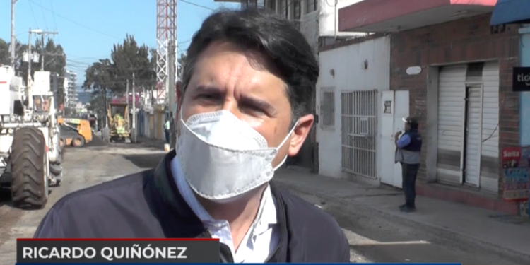 Autoridades realizan cambio de asfalto