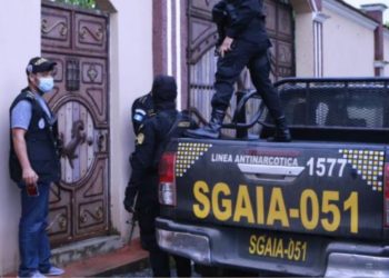 Autoridades realizan operativos contra narcotraficantes