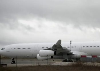 Autorizan salida de avión que iba con 300 indios a Nicaragua
