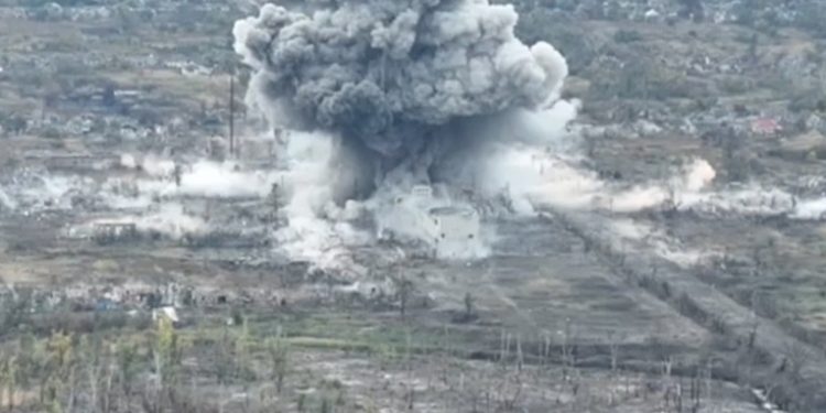 Aviación rusa golpea un punto de despliegue ucraniano