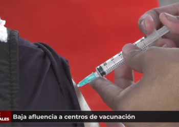 Baja afluencia a centros de vacunación