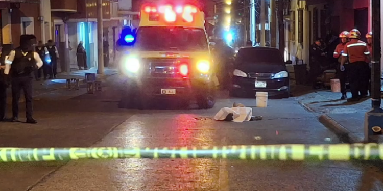 Balacera cerca del Hospital General San Juan de Dios deja un muerto y dos heridos