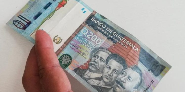 Banco de Guatemala insiste en reemplazar billetes de Q200 por deterioro