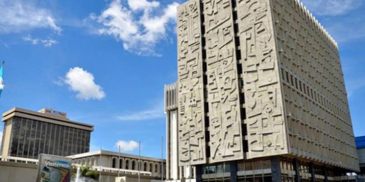 Banco de Guatemala pondrá en circulación unos 2,600 millones de quetzales por Semana Santa