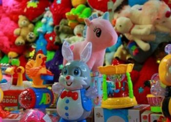 Bancos de juguetes navideños en Miami para que ningún niño se quede sin regalo