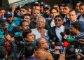 Bangladés condena a Muhammad Yunus, premio Nobel de la Paz