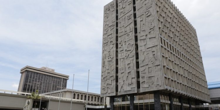 BANGUAT proyecta finalizar el año con un ingreso de Q18 mil millones en remesas