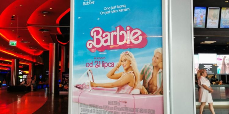 'Barbie' bate récord y entra al club de las películas de los 1.000 millones de dólares