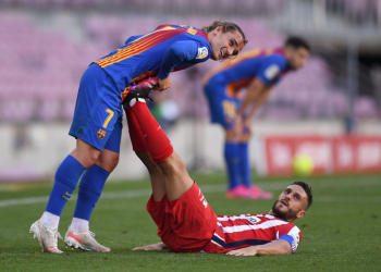 Barí§a y Atlético empatan en el Camp Nou y abren la puerta de la Liga al Madrid