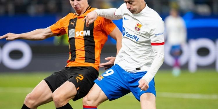 Barcelona aplaza su clasificación a octavos de la Champions