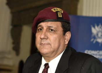 Benefician a Estuardo Galdámez con medida sustitutiva