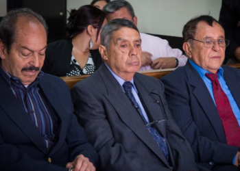 Benefician con medida sustitutiva a exmandos militares procesados en caso ''Molina Theissen''