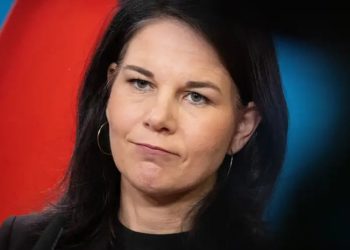 Berlín convoca a embajador ruso por expulsión de periodistas