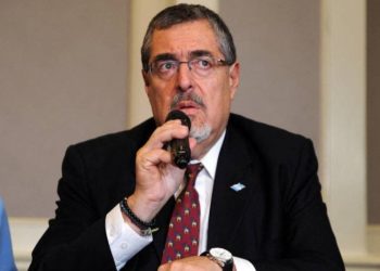 Bernardo Arévalo participará como observador en mesa de negociación de la OEA