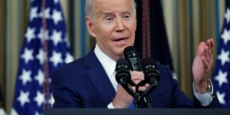 Biden abierto a negociar con un Congreso en contra